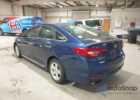 2015 Hyundai Sonata Sport z USA, uszkodzony, nr VIN 5NPE34AF8FH135472